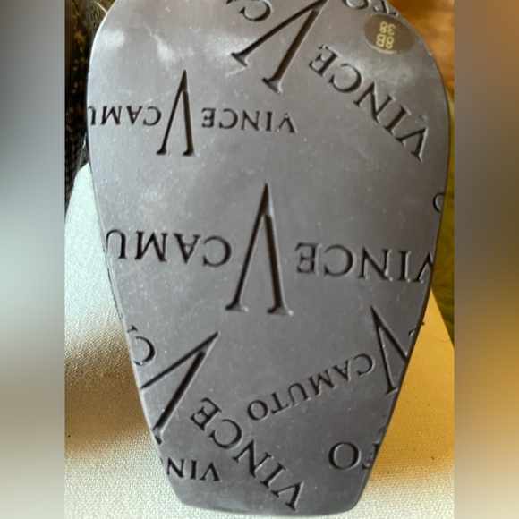 Vince Camuto NWOT Dark Brown Tweed Mary Jane Heels - Picture 11 of 16